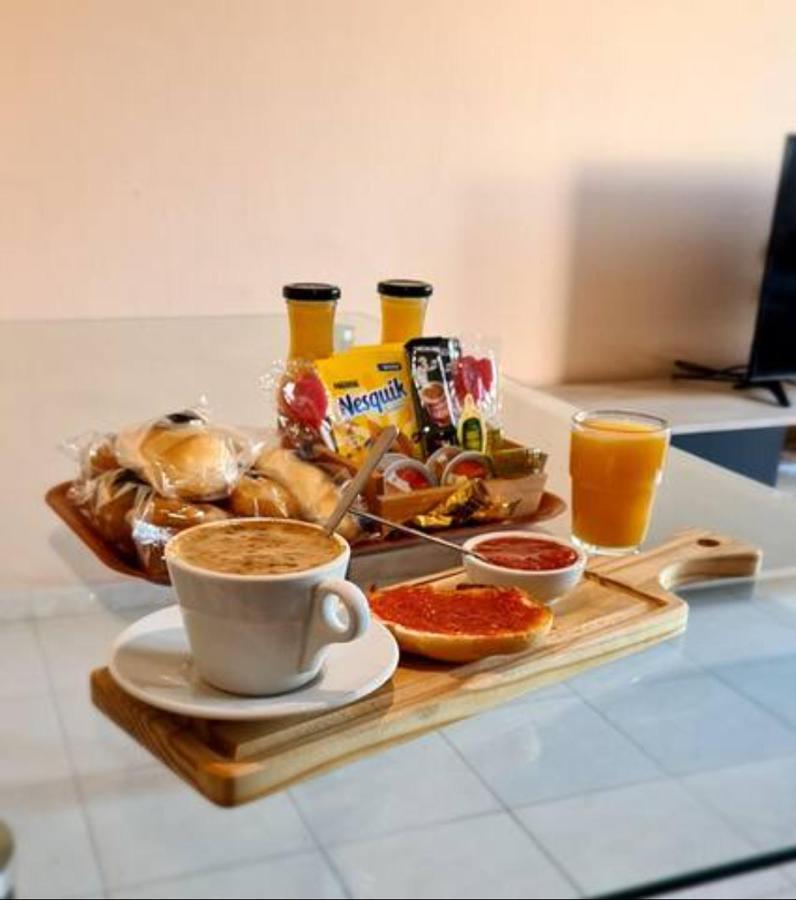 Piso céntrico - Desayuno de bienvenida Appartamento Ferrol Esterno foto